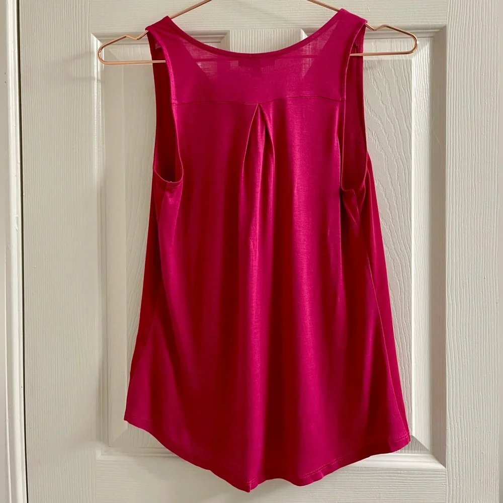 EXPRESS Top - Picture 2 of 4
